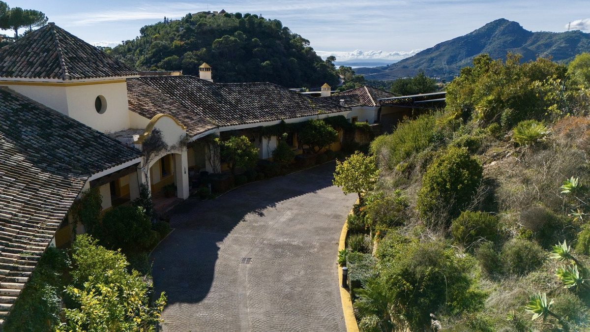Se vende Villa - Chalet de 6 dormitorios en Costa Del Sol, Málaga, España