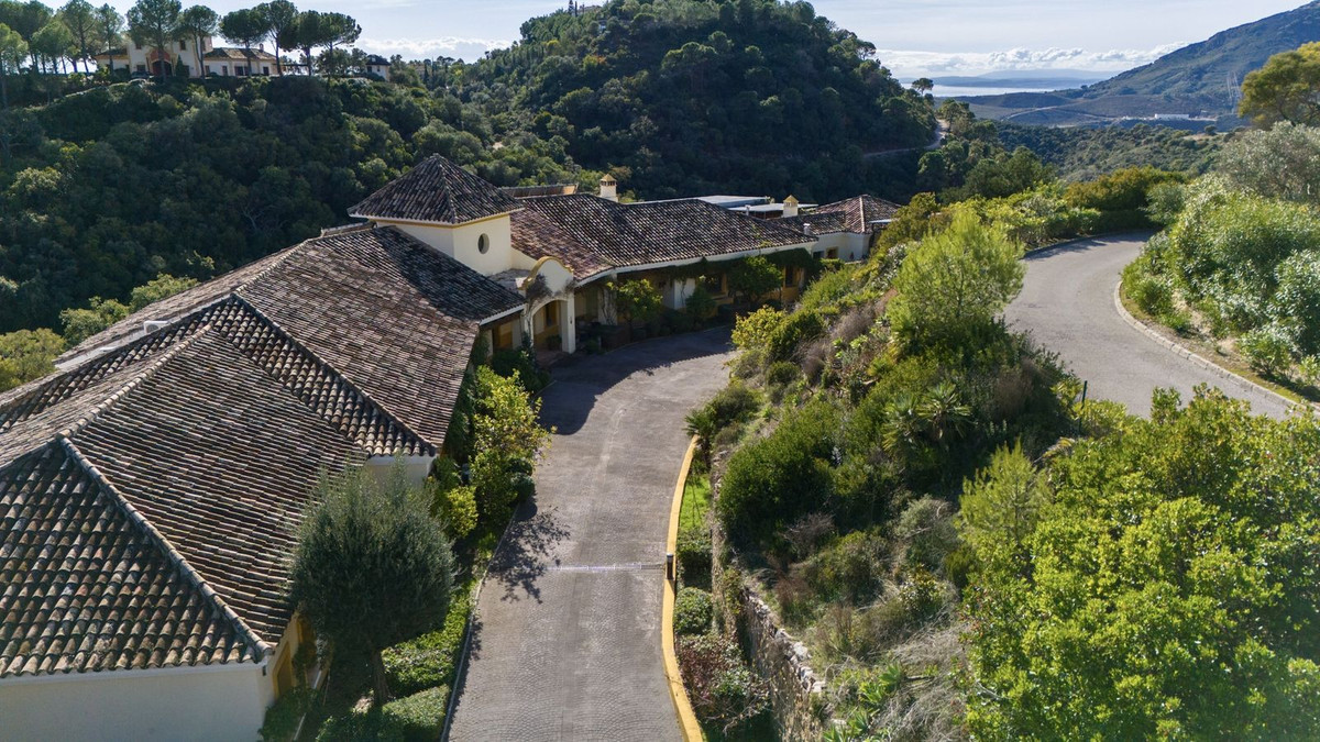 Se vende Villa - Chalet de 6 dormitorios en Costa Del Sol, Málaga, España