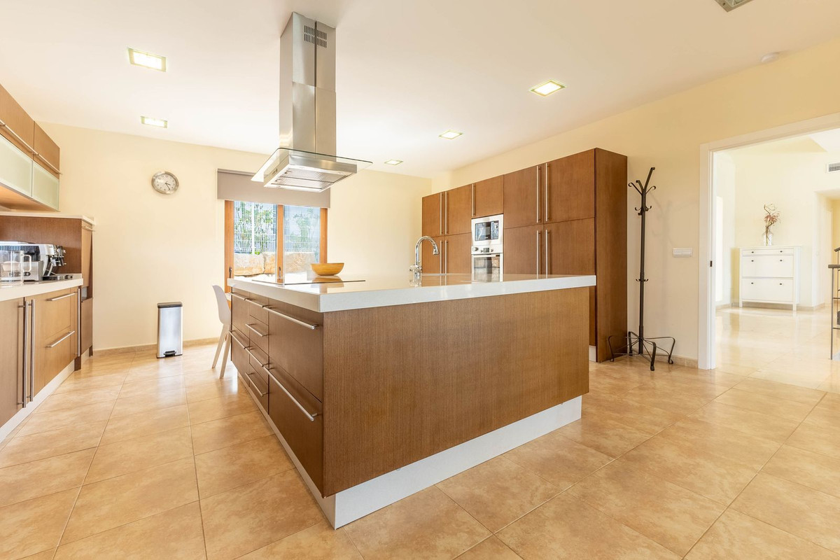 5 Bed Townhouse for sale in La Cala Golf Costa Del Sol, Málaga, Spain