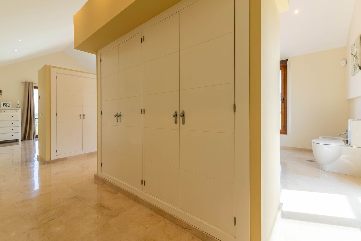 5 Bed Townhouse for sale in La Cala Golf Costa Del Sol, Málaga, Spain