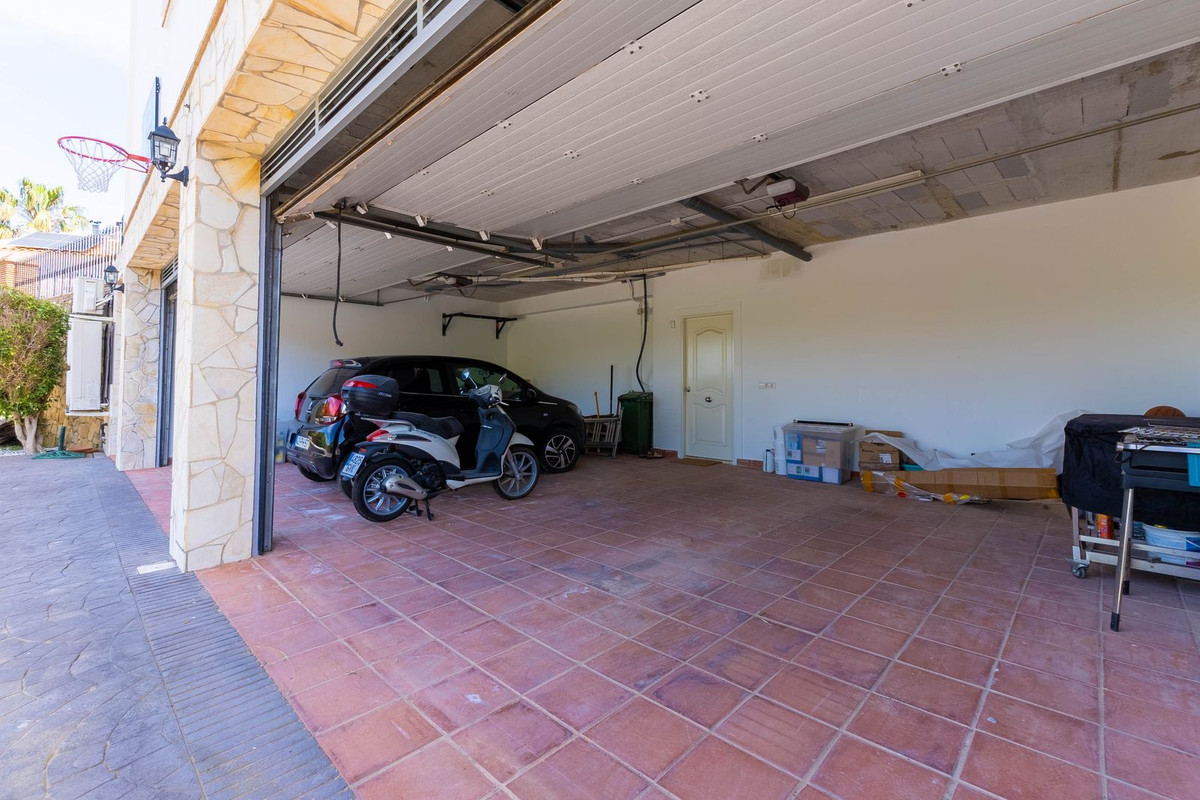 5 Bed Townhouse for sale in La Cala Golf Costa Del Sol, Málaga, Spain