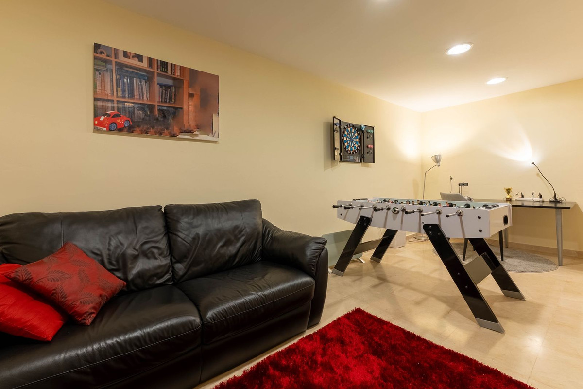 5 Bed Townhouse for sale in La Cala Golf Costa Del Sol, Málaga, Spain