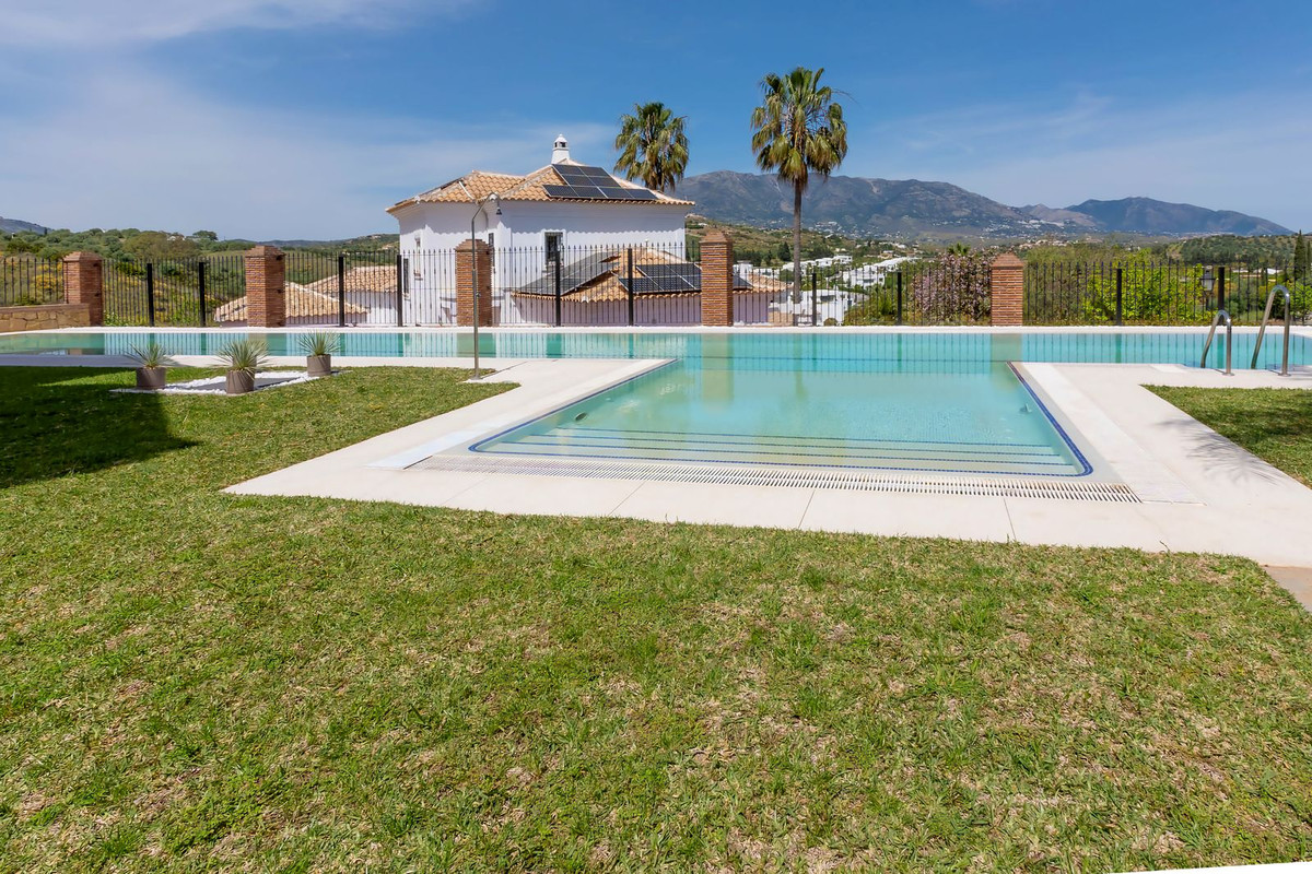 5 Bed Townhouse for sale in La Cala Golf Costa Del Sol, Málaga, Spain