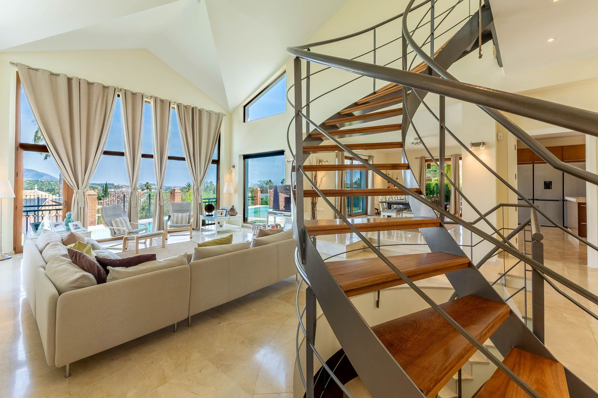 5 Bed Townhouse for sale in La Cala Golf Costa Del Sol, Málaga, Spain