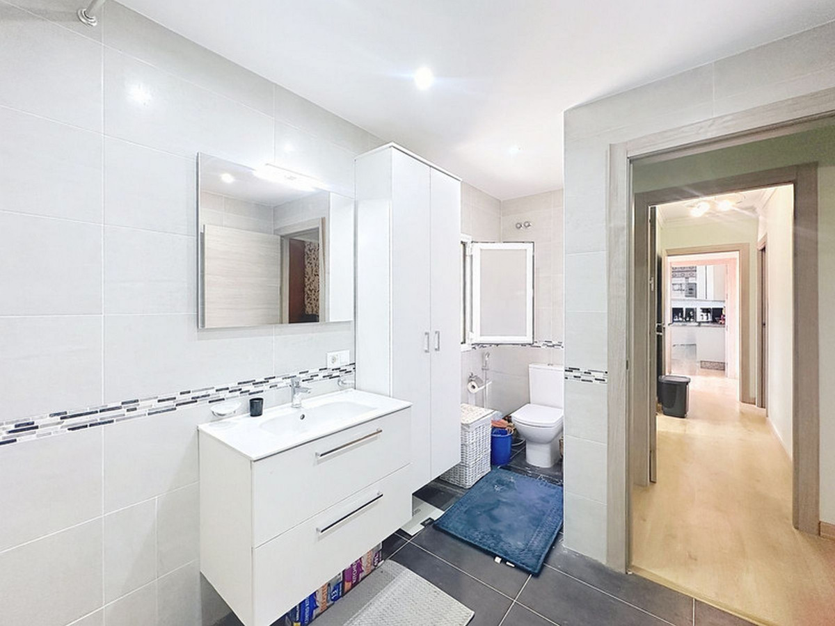 3 Bed Townhouse for sale in Estepona Costa Del Sol, Málaga, Spain