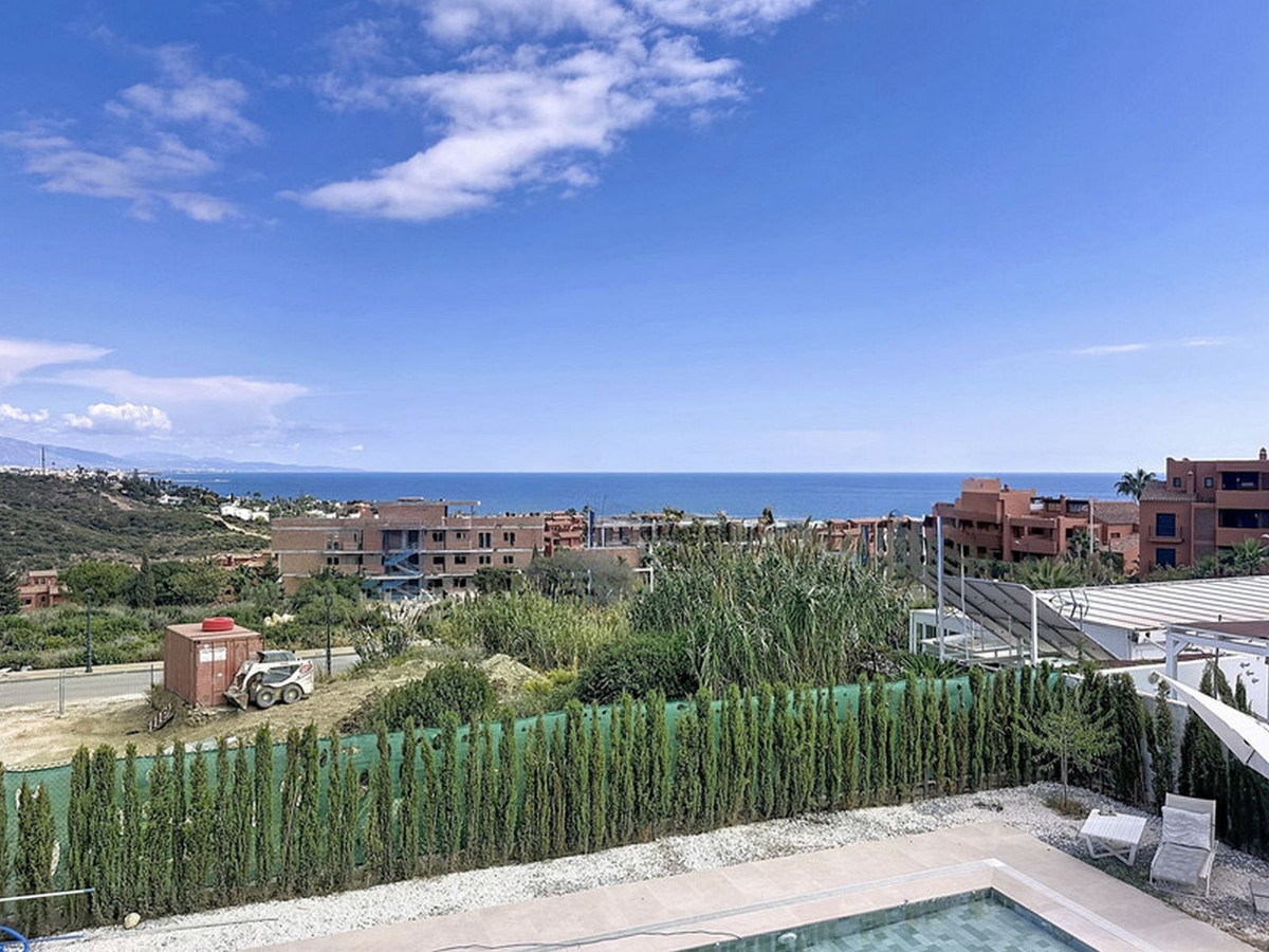 3 Bed Townhouse for sale in Estepona Costa Del Sol, Málaga, Spain