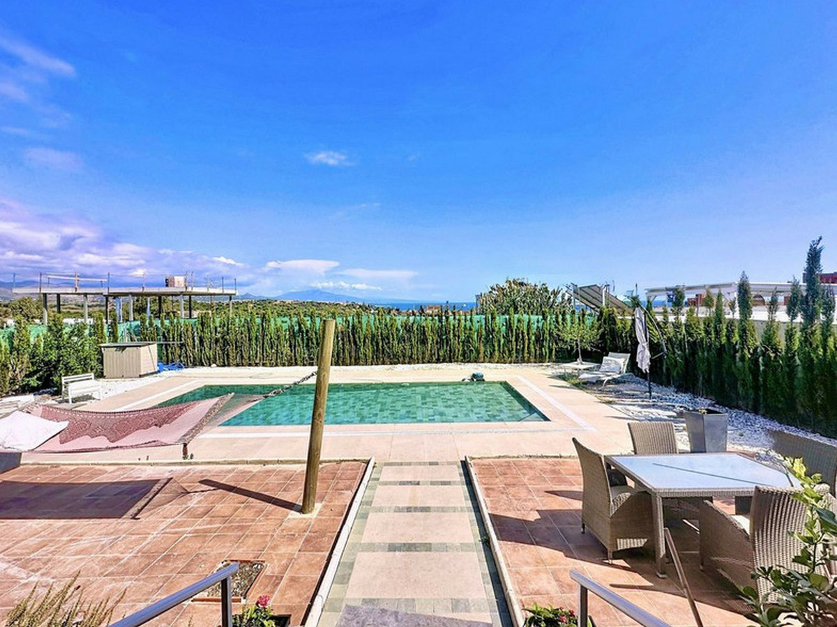 3 Bed Townhouse for sale in Estepona Costa Del Sol, Málaga, Spain