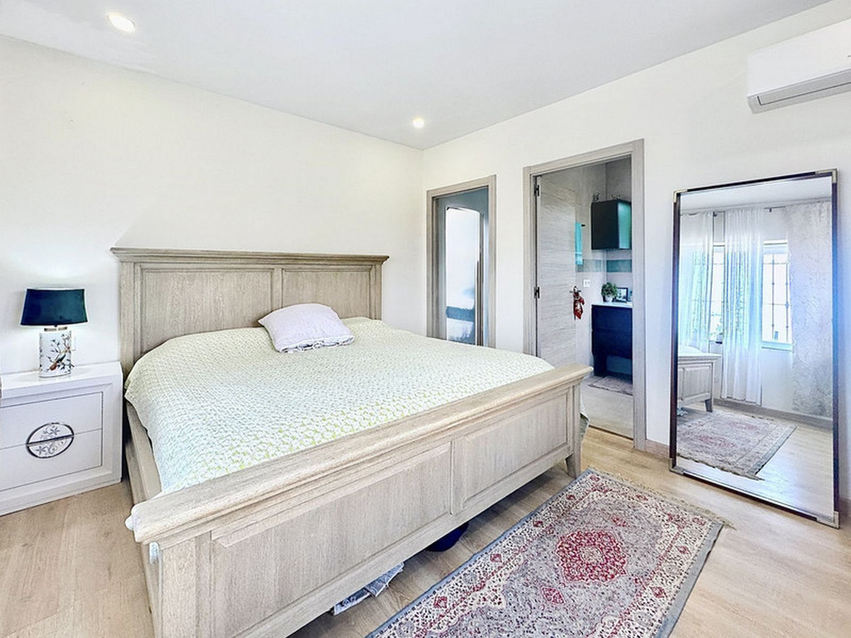 3 Bed Townhouse for sale in Estepona Costa Del Sol, Málaga, Spain