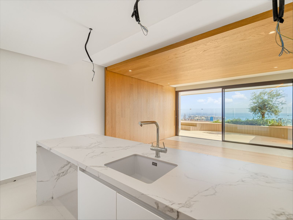Se vende Apartamento Planta Media de 2 dormitorios en Costa Del Sol, Málaga, España