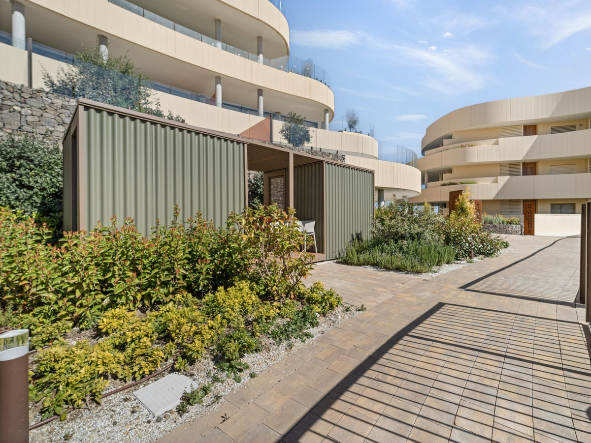 Se vende Apartamento Planta Media de 2 dormitorios en Costa Del Sol, Málaga, España