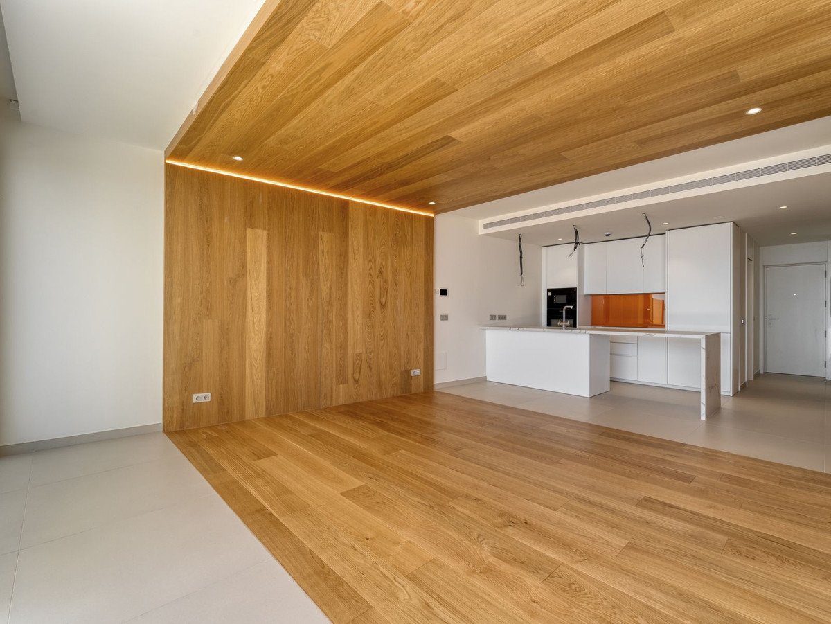 Se vende Apartamento Planta Media de 2 dormitorios en Costa Del Sol, Málaga, España