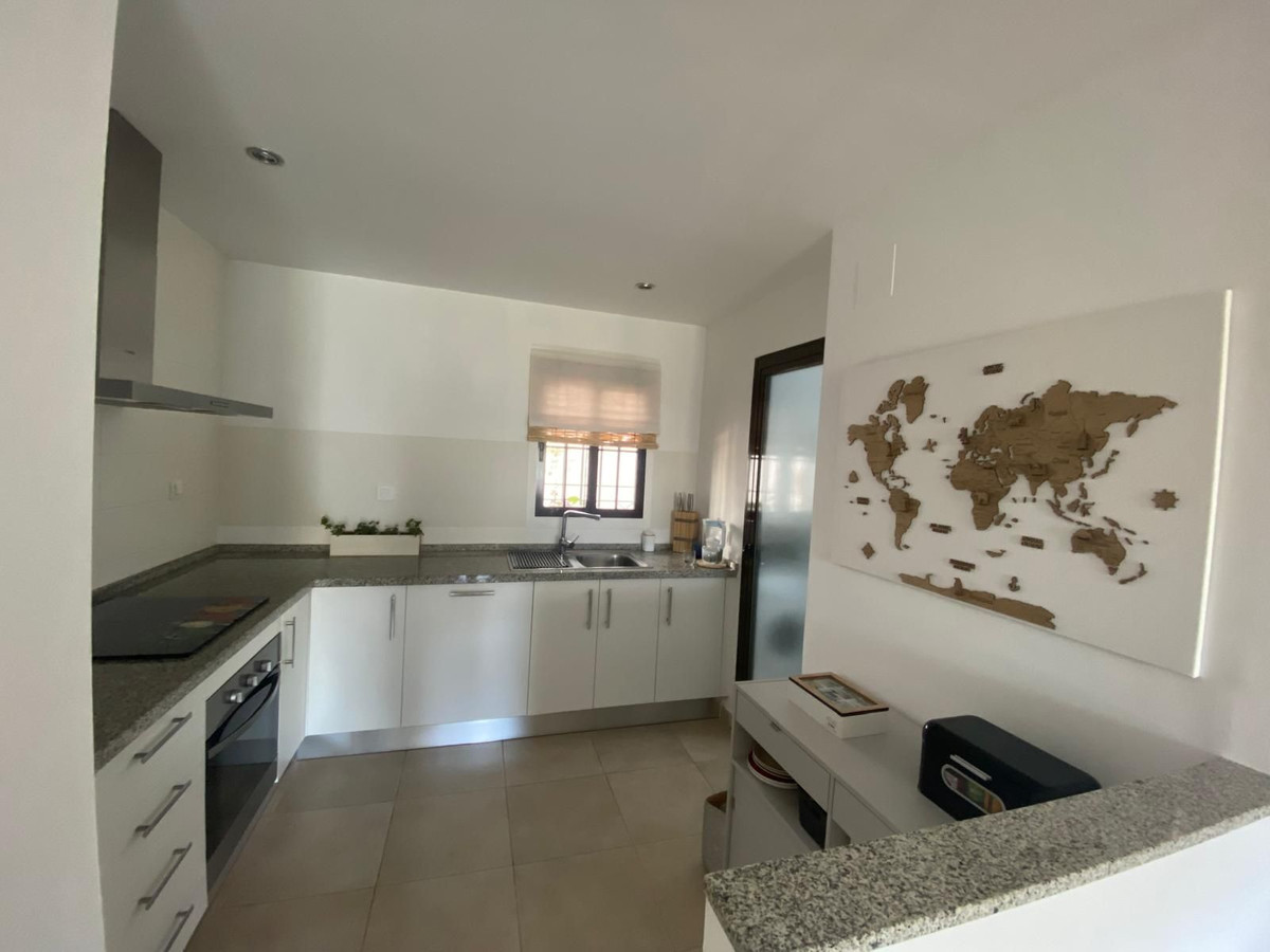 Se vende Apartamento Planta Baja de 2 dormitorios en Costa Del Sol, Málaga, España