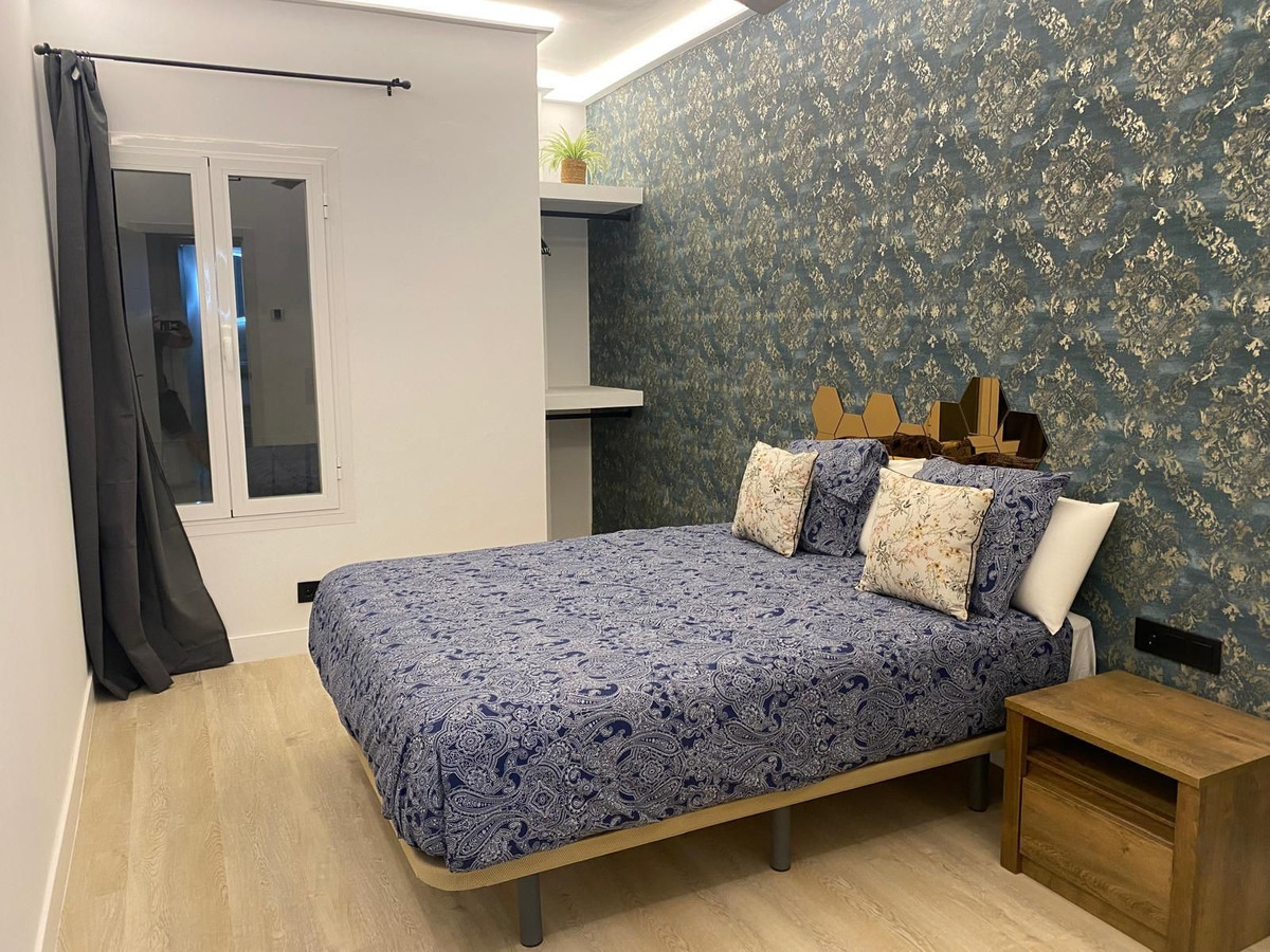 Se vende Apartamento Planta Media de 4 dormitorios en Costa Del Sol, Málaga, España