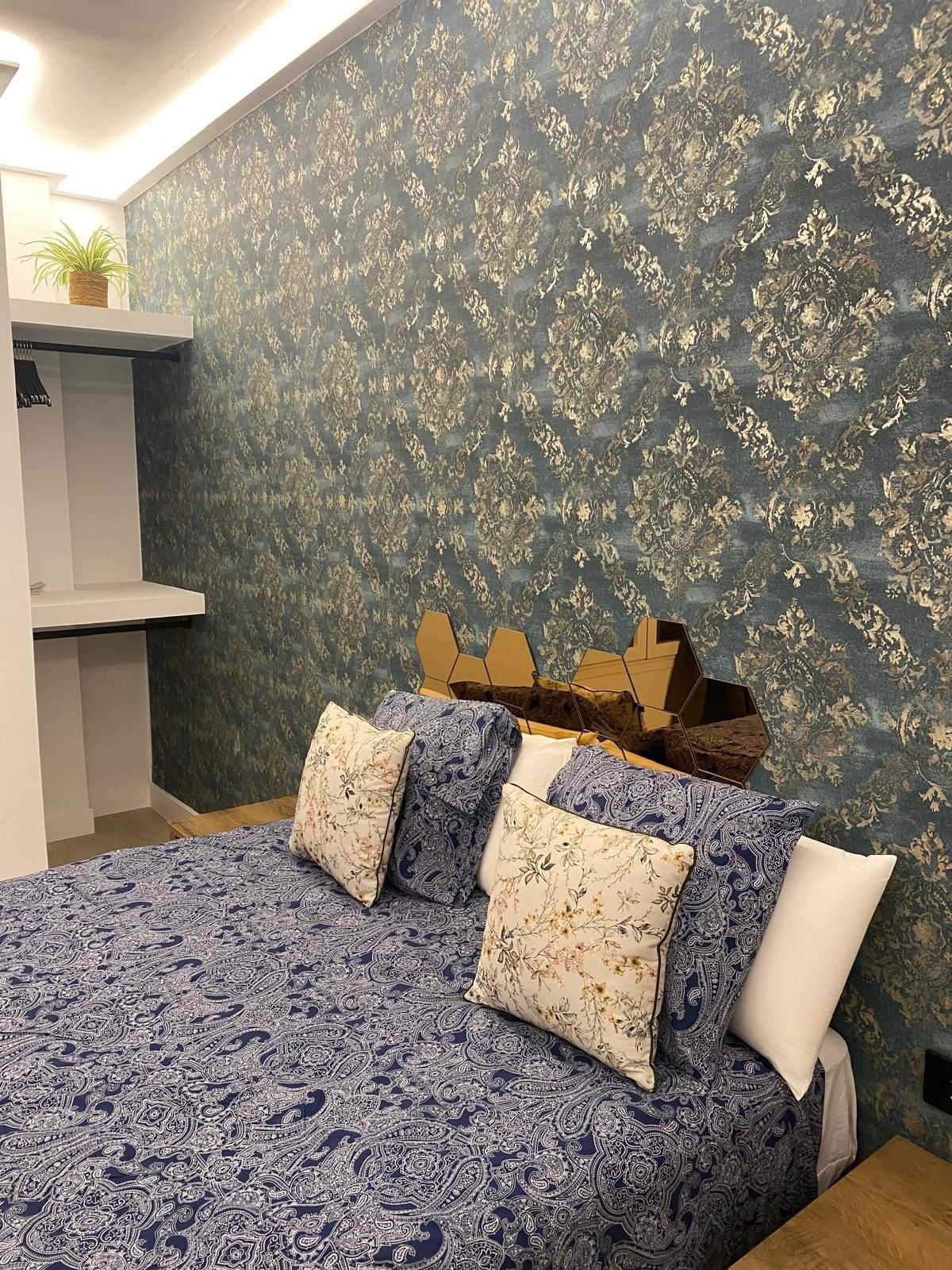 Se vende Apartamento Planta Media de 4 dormitorios en Costa Del Sol, Málaga, España