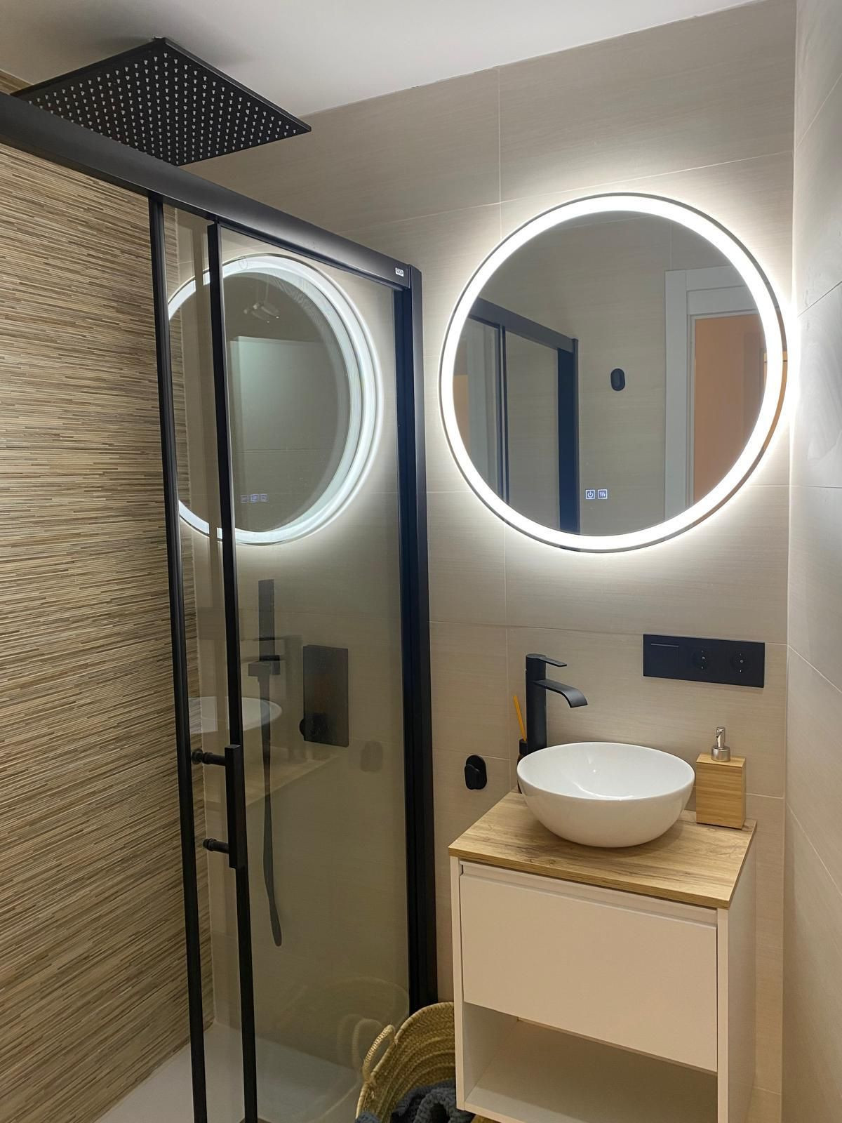 Se vende Apartamento Planta Media de 4 dormitorios en Costa Del Sol, Málaga, España