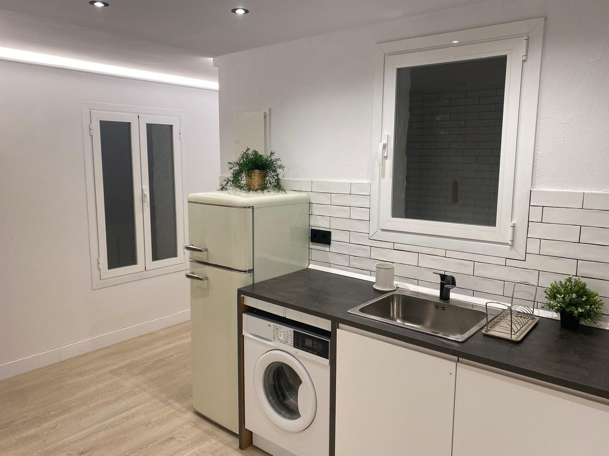 Se vende Apartamento Planta Media de 4 dormitorios en Costa Del Sol, Málaga, España