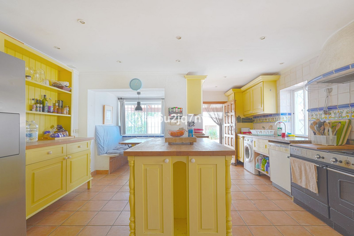 6 Bed Townhouse for sale in Valle Del Sol Costa Del Sol, Málaga, Spain