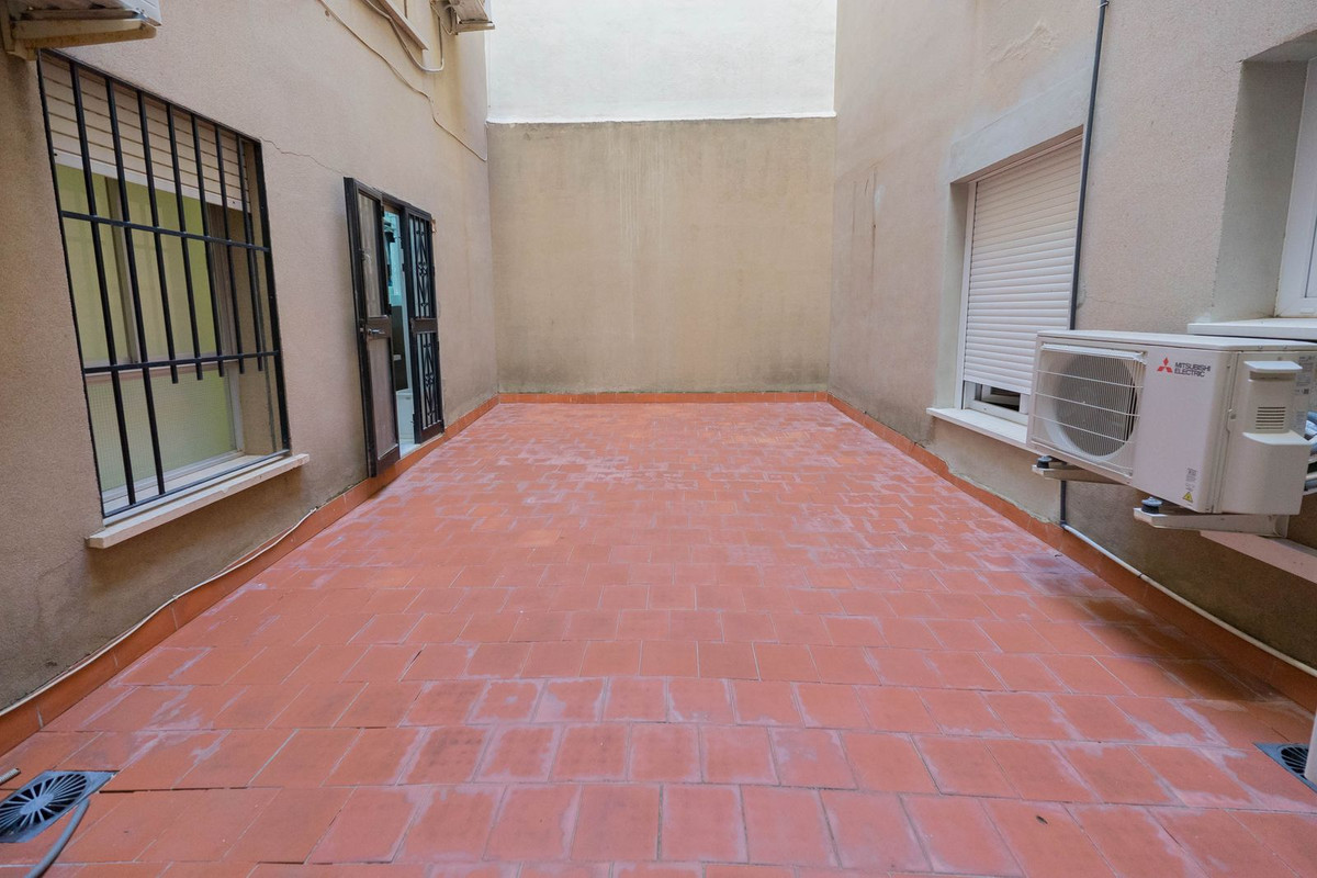 Se vende Apartamento Planta Media de 3 dormitorios en Costa Del Sol, Málaga, España