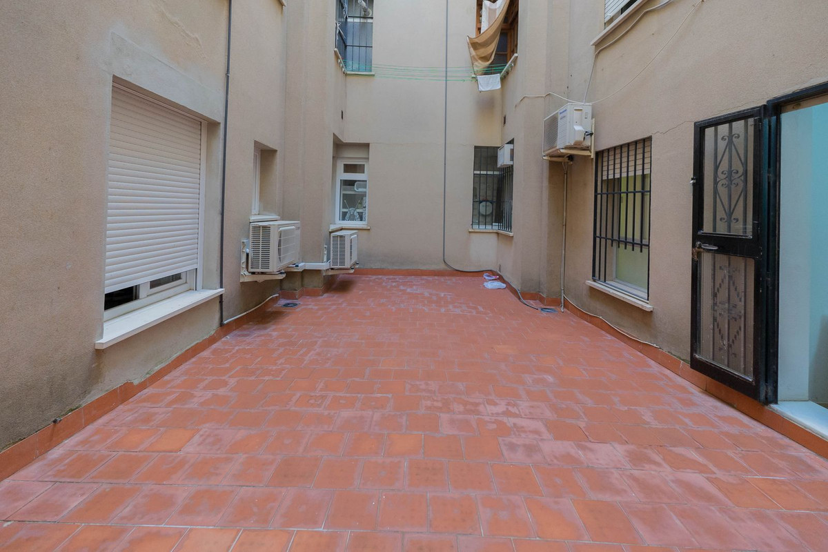 Se vende Apartamento Planta Media de 3 dormitorios en Costa Del Sol, Málaga, España