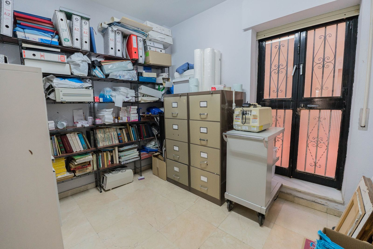 Se vende Apartamento Planta Media de 3 dormitorios en Costa Del Sol, Málaga, España