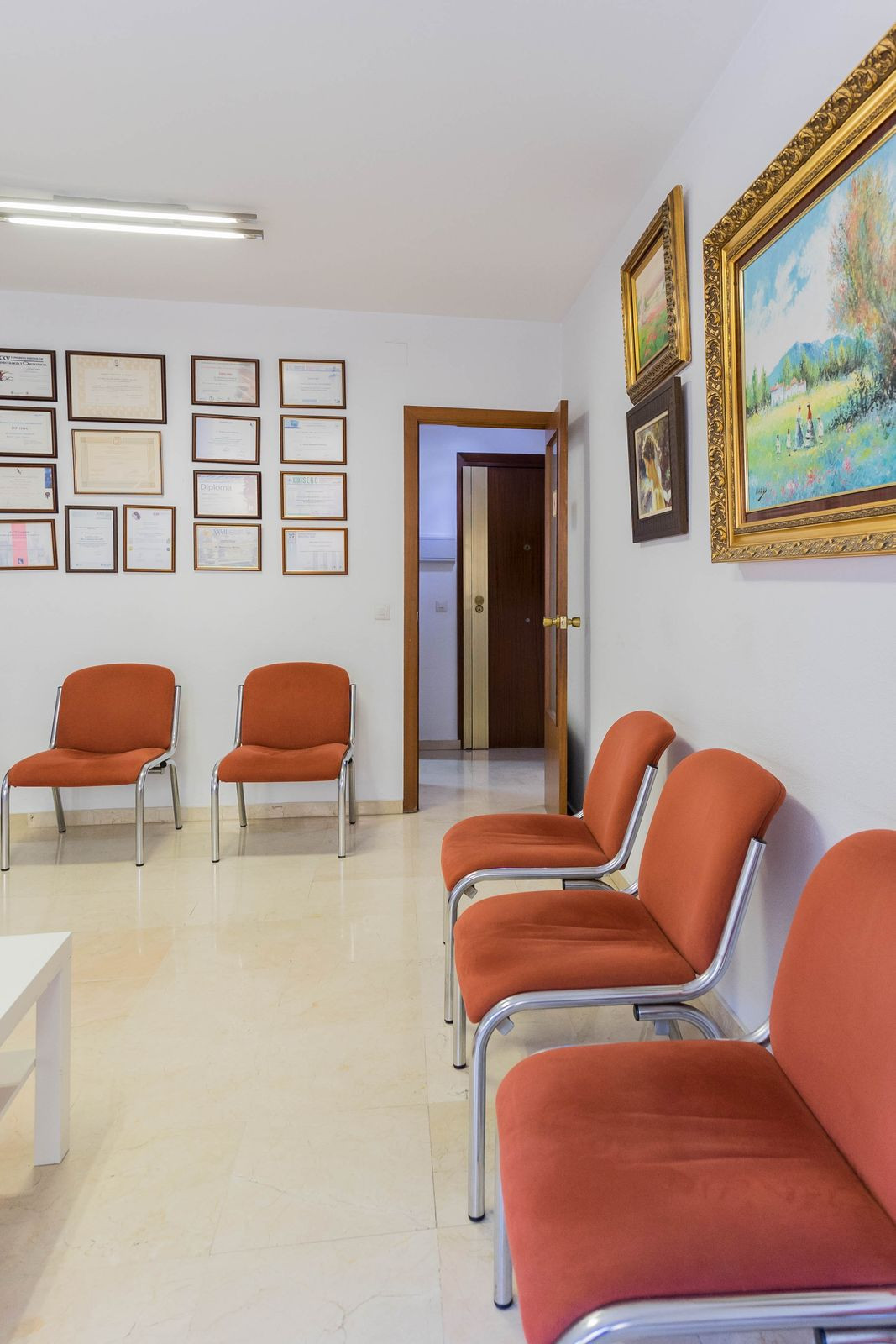 Se vende Apartamento Planta Media de 3 dormitorios en Costa Del Sol, Málaga, España
