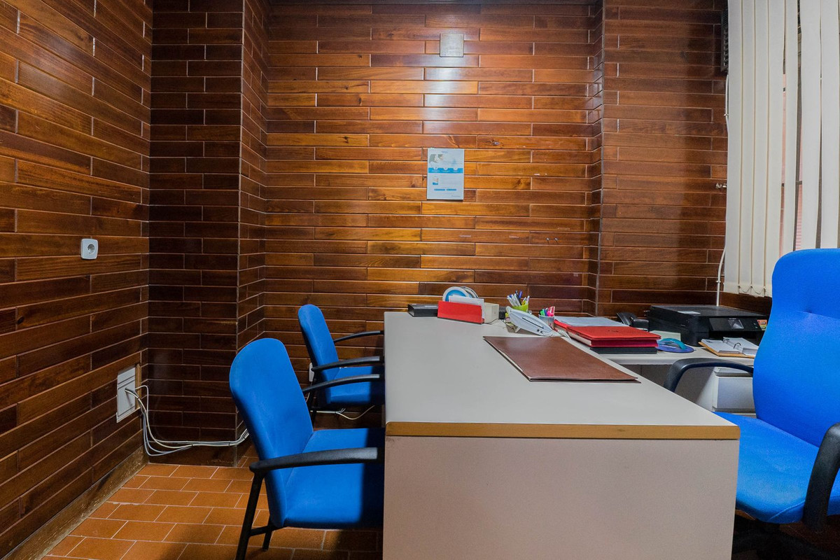Se vende Apartamento Planta Media de 3 dormitorios en Costa Del Sol, Málaga, España