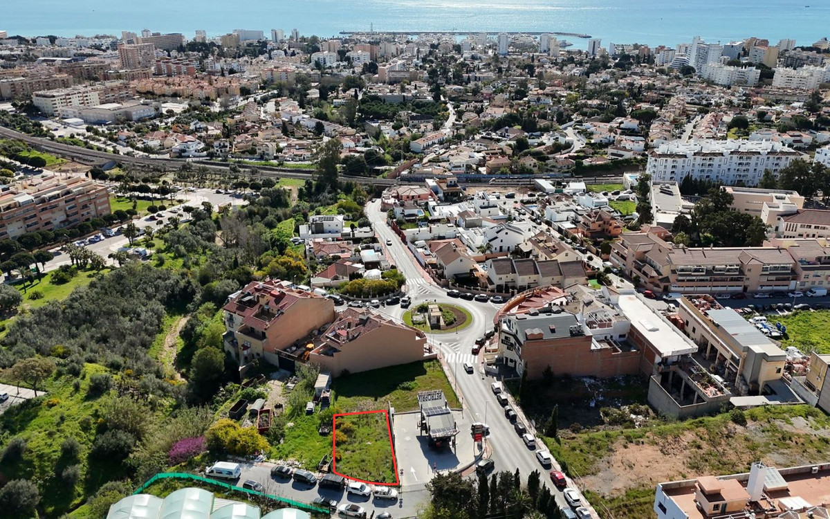 Se vende Terreno Comercial  en Costa Del Sol, Málaga, España
