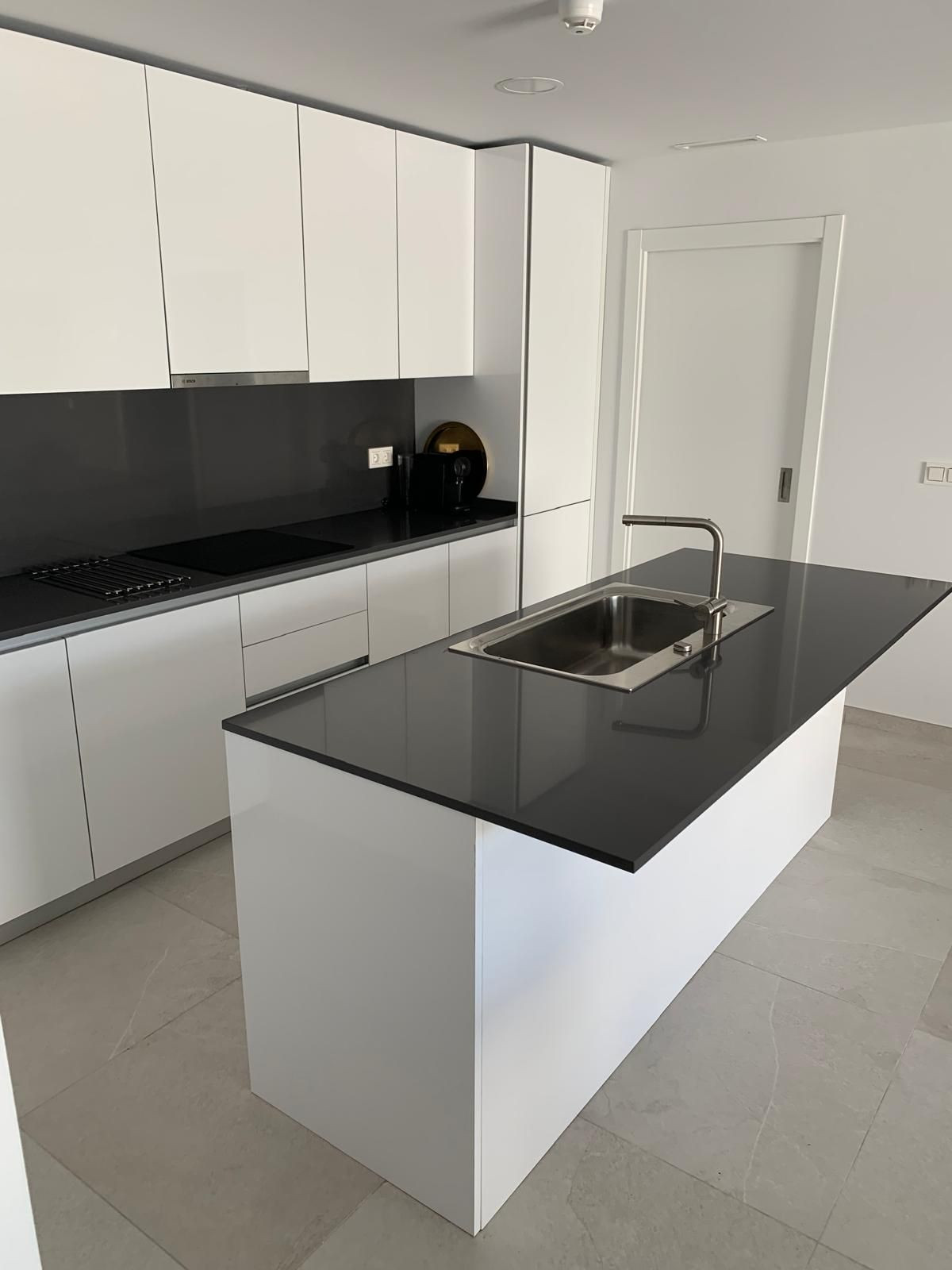 3 Bed Apartment for sale in La Quinta Costa Del Sol, Málaga, Spain