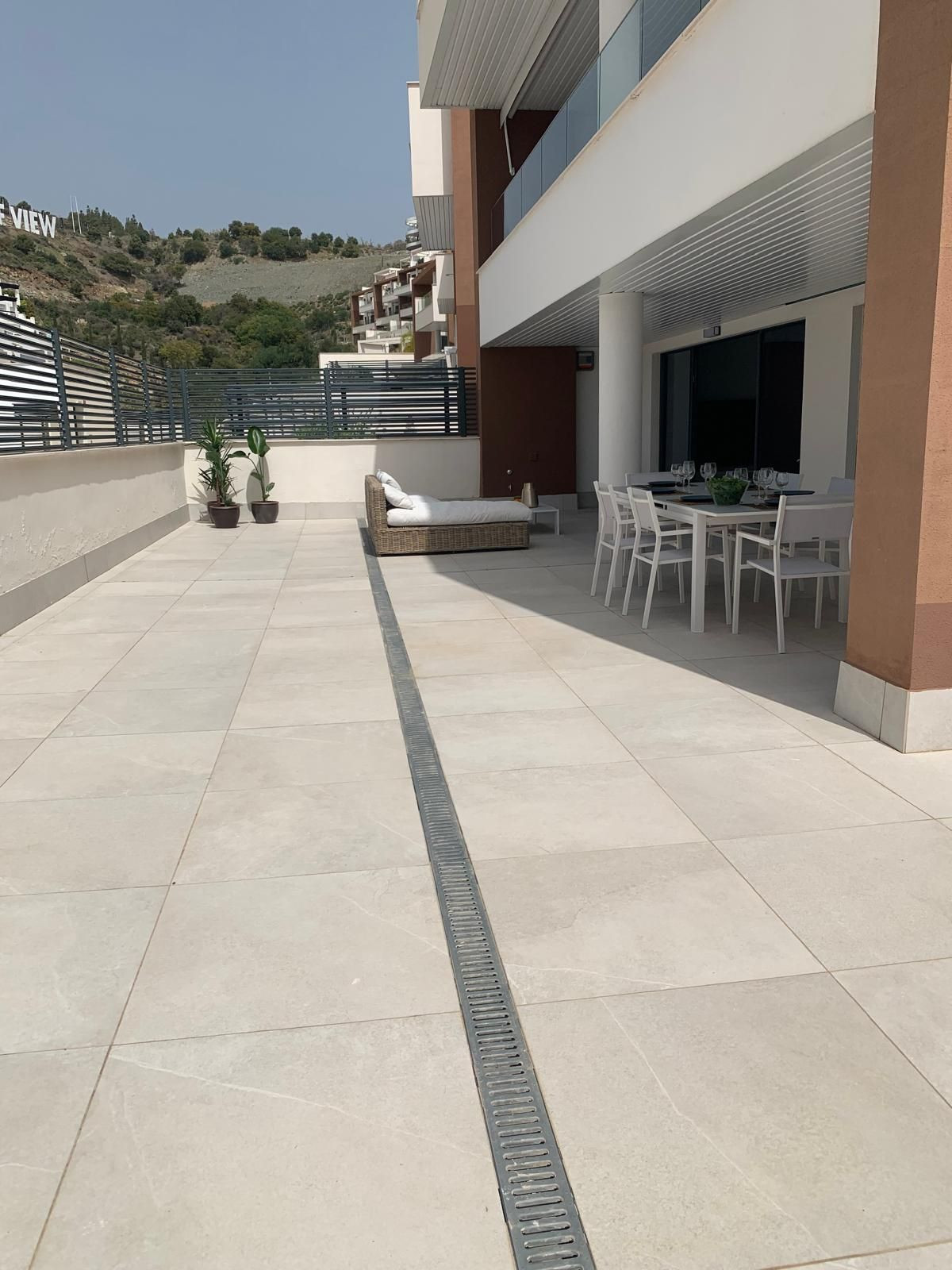 3 Bed Apartment for sale in La Quinta Costa Del Sol, Málaga, Spain