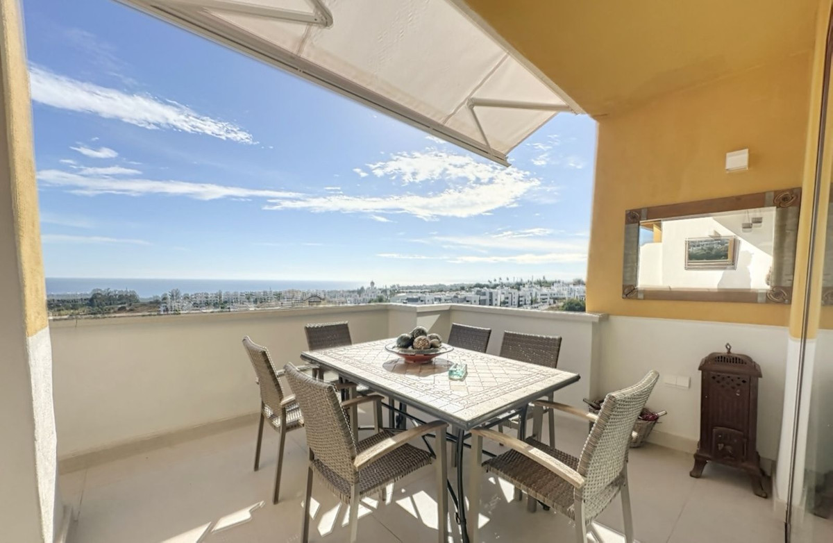 3 Bed Apartment for sale in Estepona Costa Del Sol, Málaga, Spain