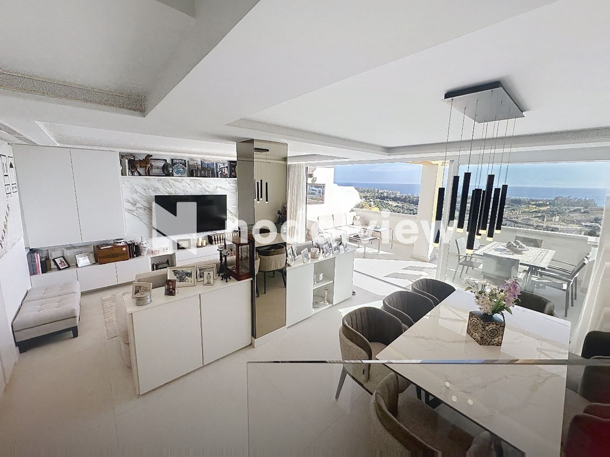 3 Bed Apartment for sale in Estepona Costa Del Sol, Málaga, Spain