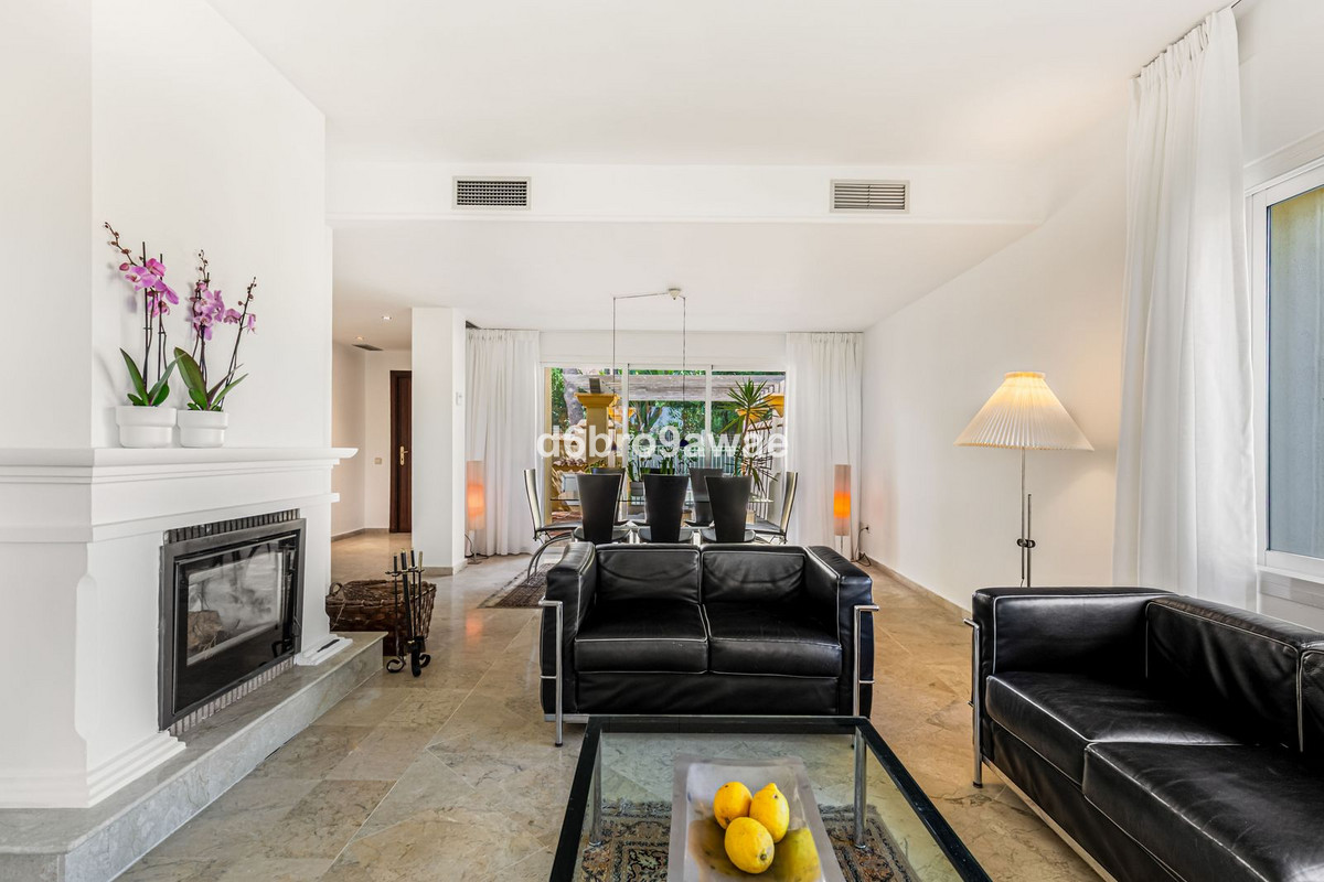 Se vende Adosada de 3 dormitorios en Costa Del Sol, Málaga, España