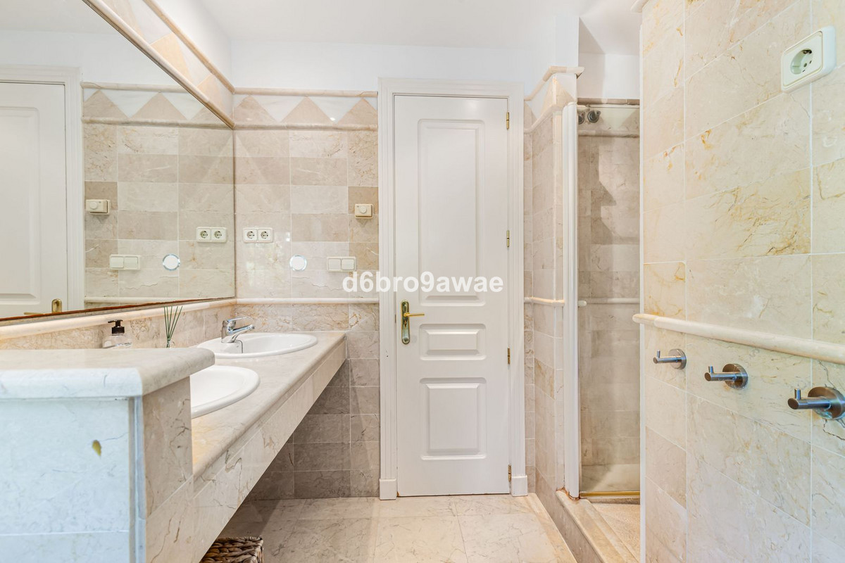 Se vende Adosada de 3 dormitorios en Costa Del Sol, Málaga, España