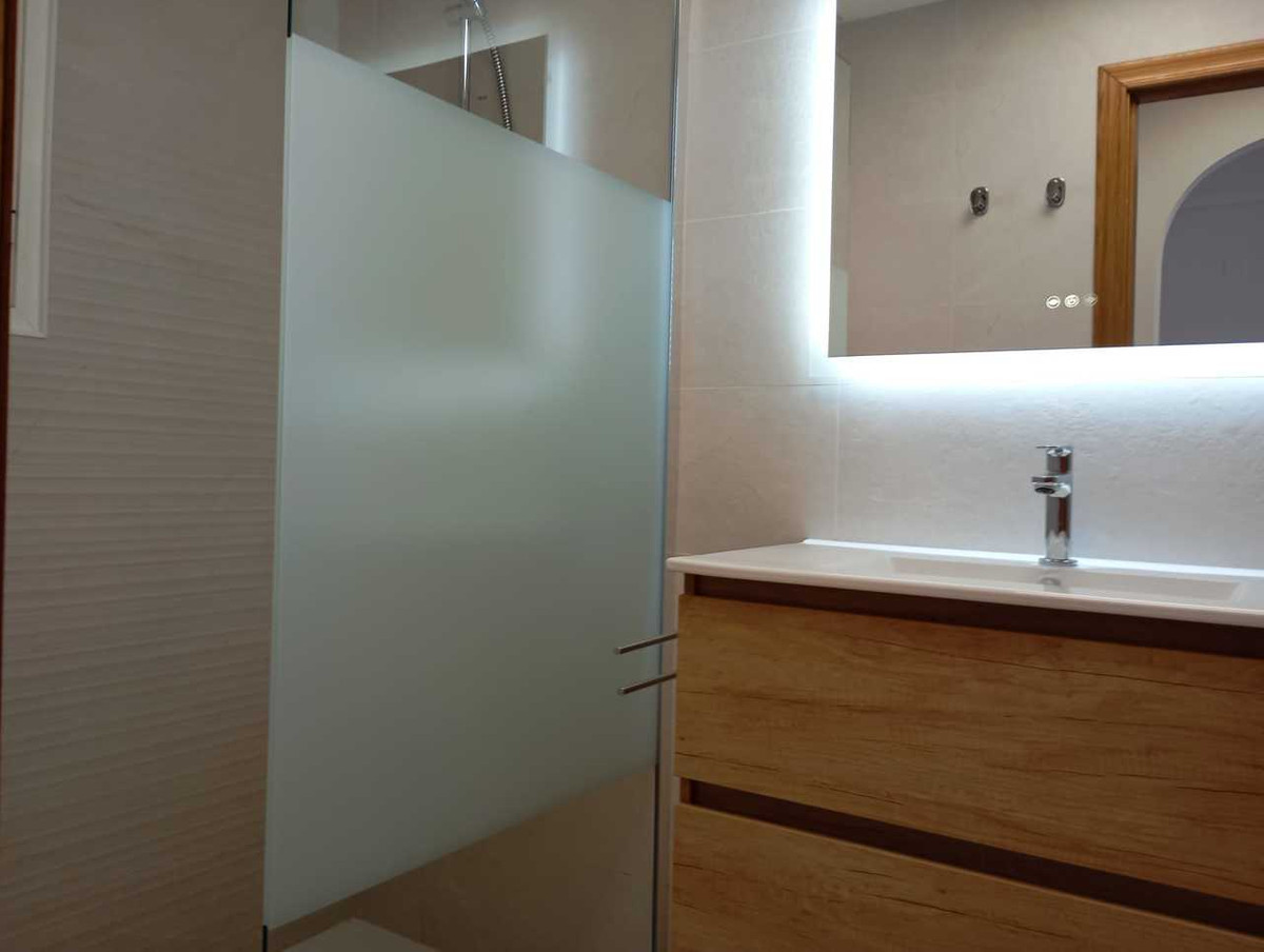 2 Bed Apartment for sale in Villamartin Costa Blanca, Alicante, Spain