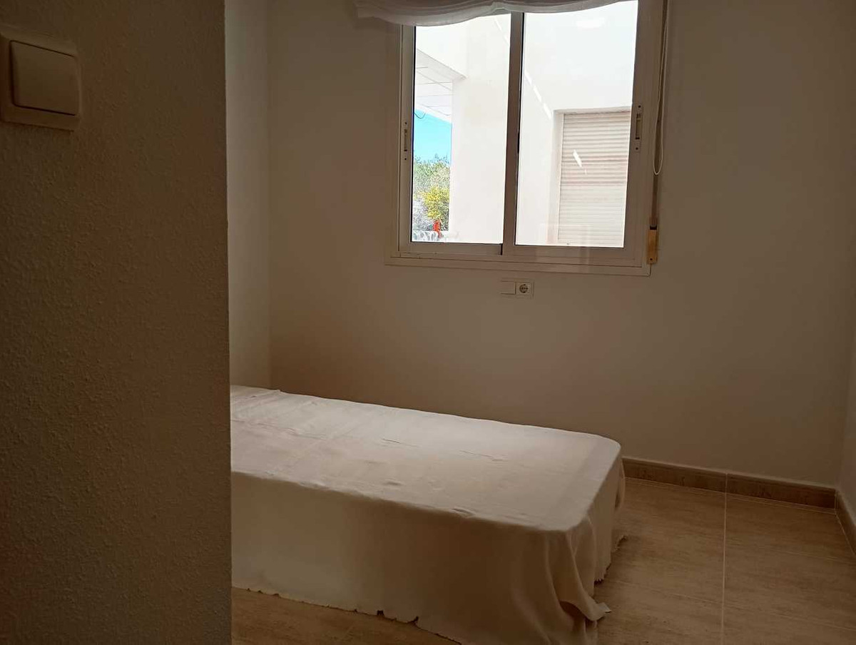 2 Bed Apartment for sale in Villamartin Costa Blanca, Alicante, Spain