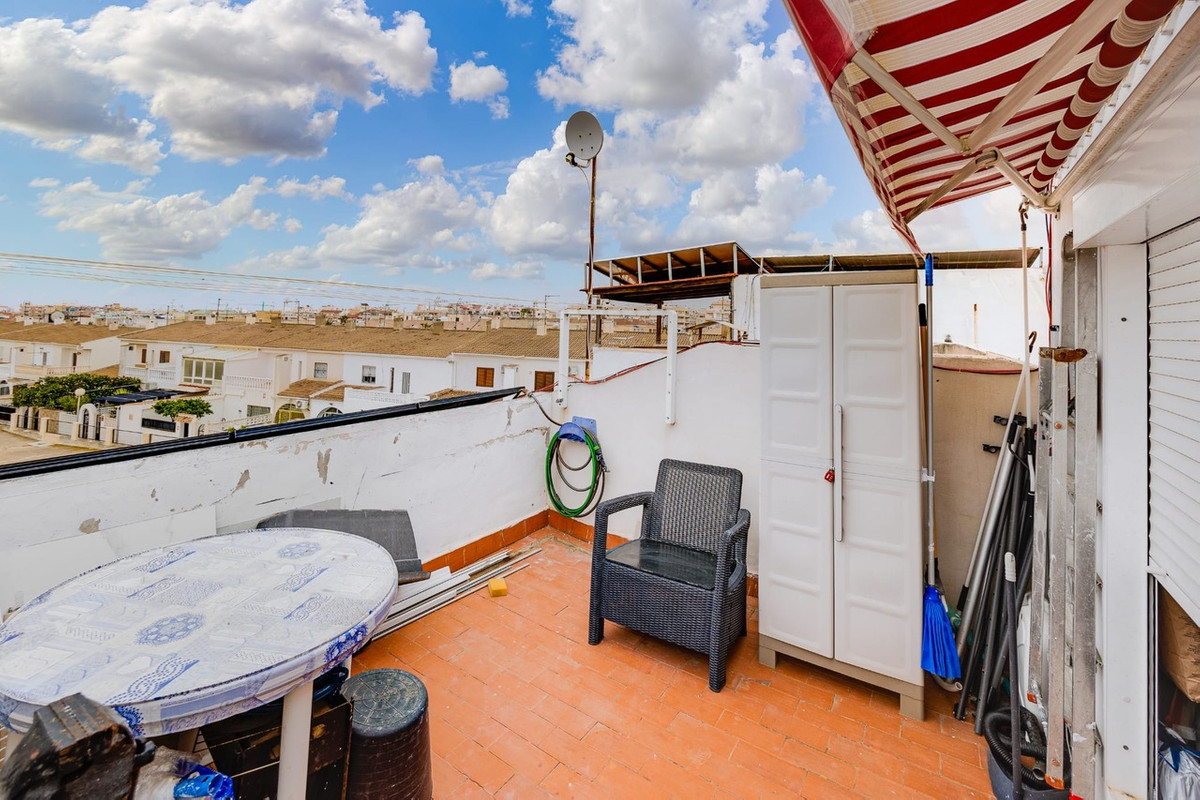 Se vende Adosada de 3 dormitorios en Costa Blanca, Alicante, España