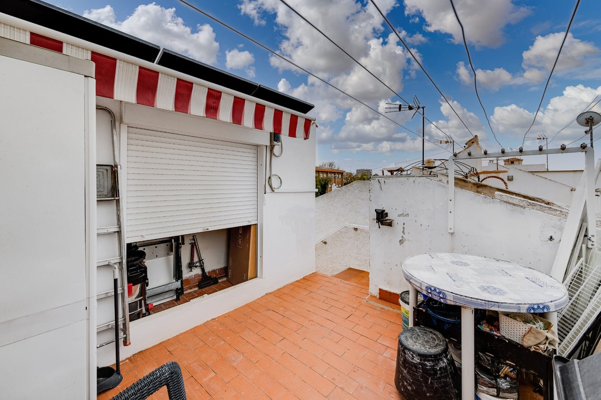 Se vende Adosada de 3 dormitorios en Costa Blanca, Alicante, España