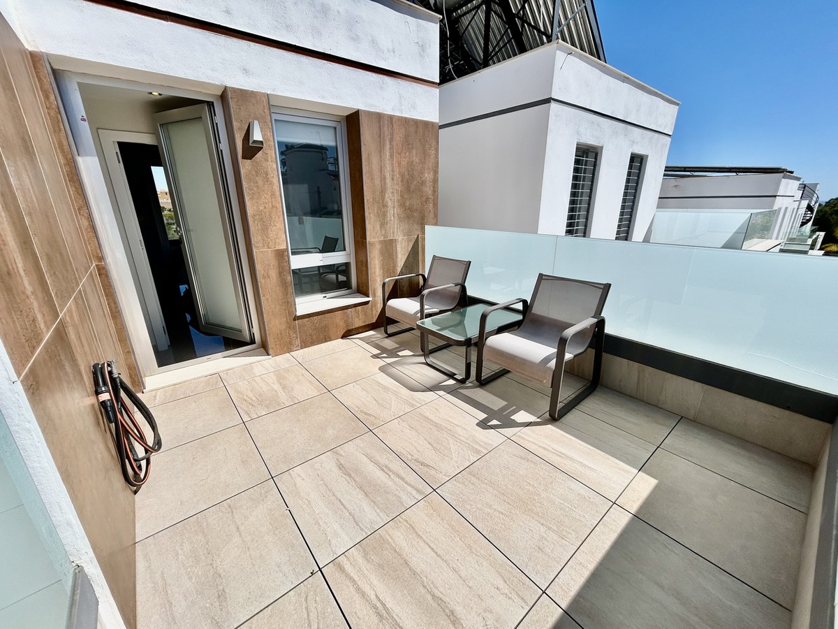 Se vende Villa - Chalet de 3 dormitorios en Costa Blanca, Alicante, España
