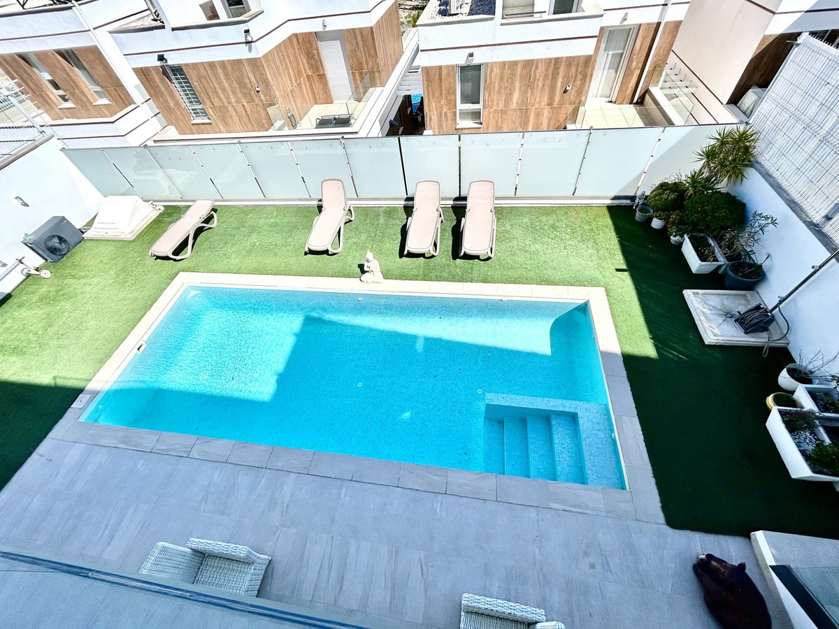 Se vende Villa - Chalet de 3 dormitorios en Costa Blanca, Alicante, España