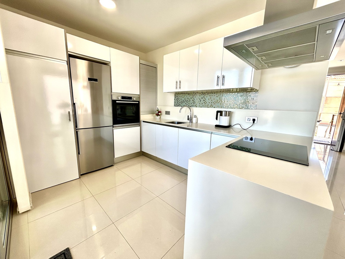 Se vende Villa - Chalet de 3 dormitorios en Costa Blanca, Alicante, España