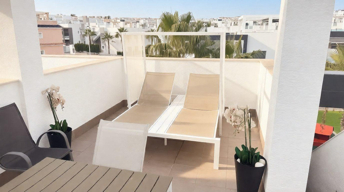 Se vende Ático de 2 dormitorios en Costa Blanca, Alicante, España