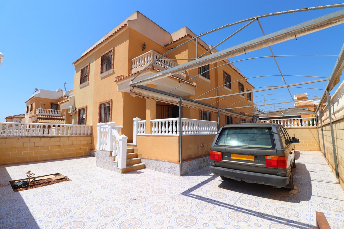 3 Bed Townhouse for sale in Ciudad Quesada Costa Blanca, Alicante, Spain