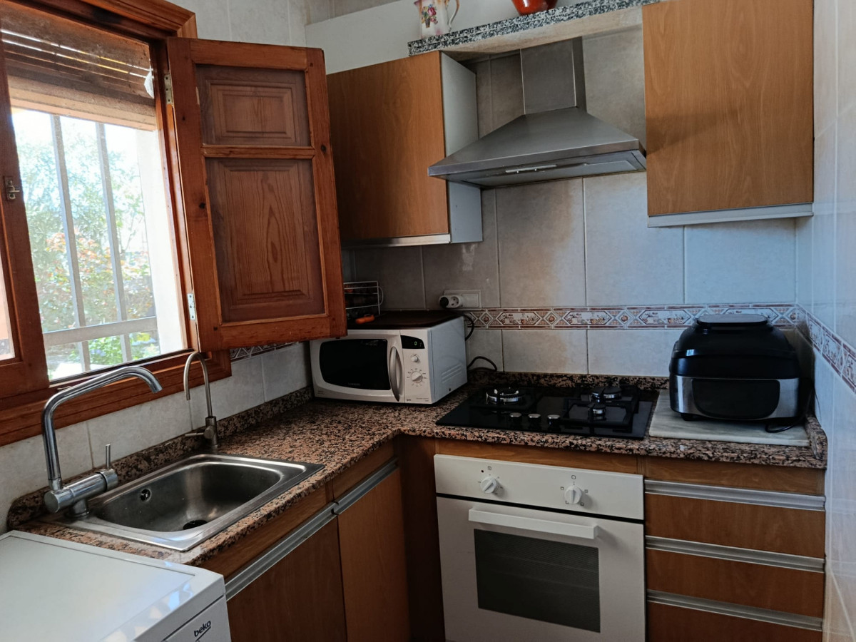 Se vende Villa - Chalet de 3 dormitorios en Costa Blanca, Alicante, España