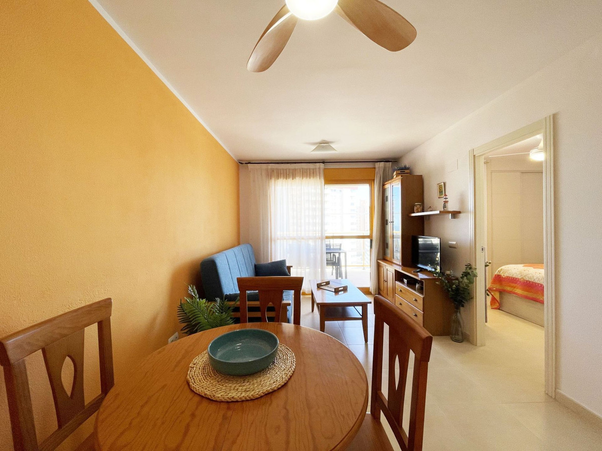 Se vende Apartamento Planta Media de 1 dormitorios en Costa Blanca, Alicante, España