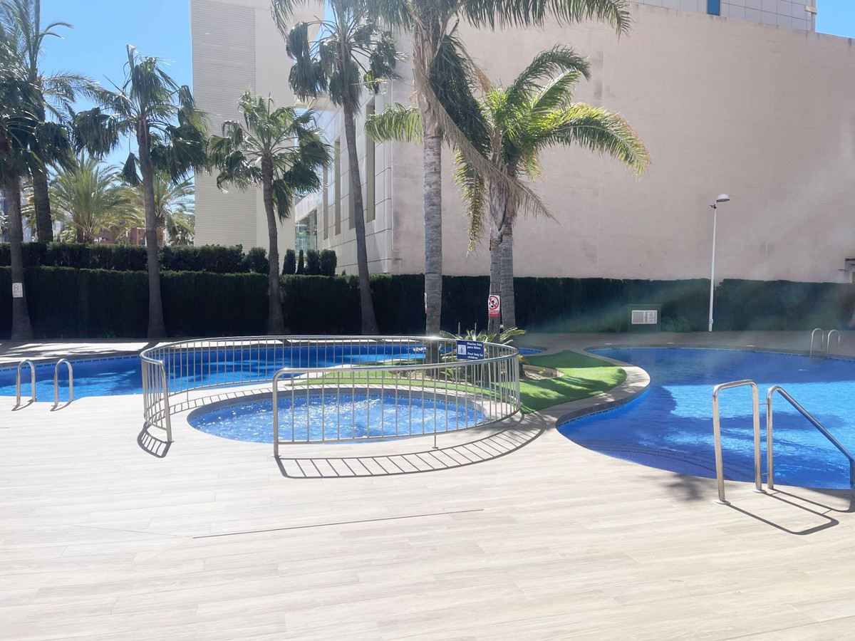 Se vende Apartamento Planta Media de 1 dormitorios en Costa Blanca, Alicante, España