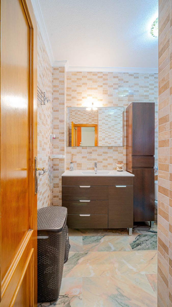 Se vende Adosada de 2 dormitorios en Costa Blanca, Alicante, España