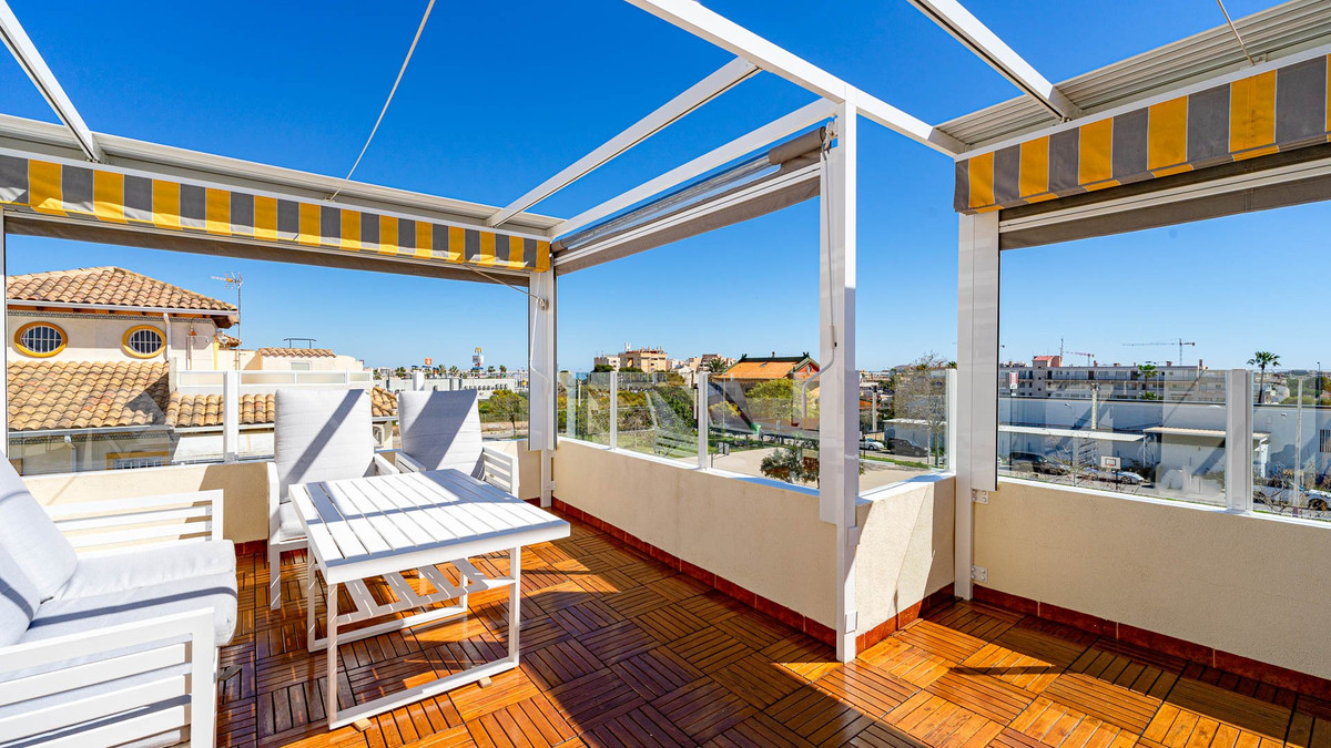 Se vende Adosada de 2 dormitorios en Costa Blanca, Alicante, España