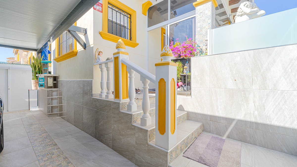 Se vende Adosada de 2 dormitorios en Costa Blanca, Alicante, España