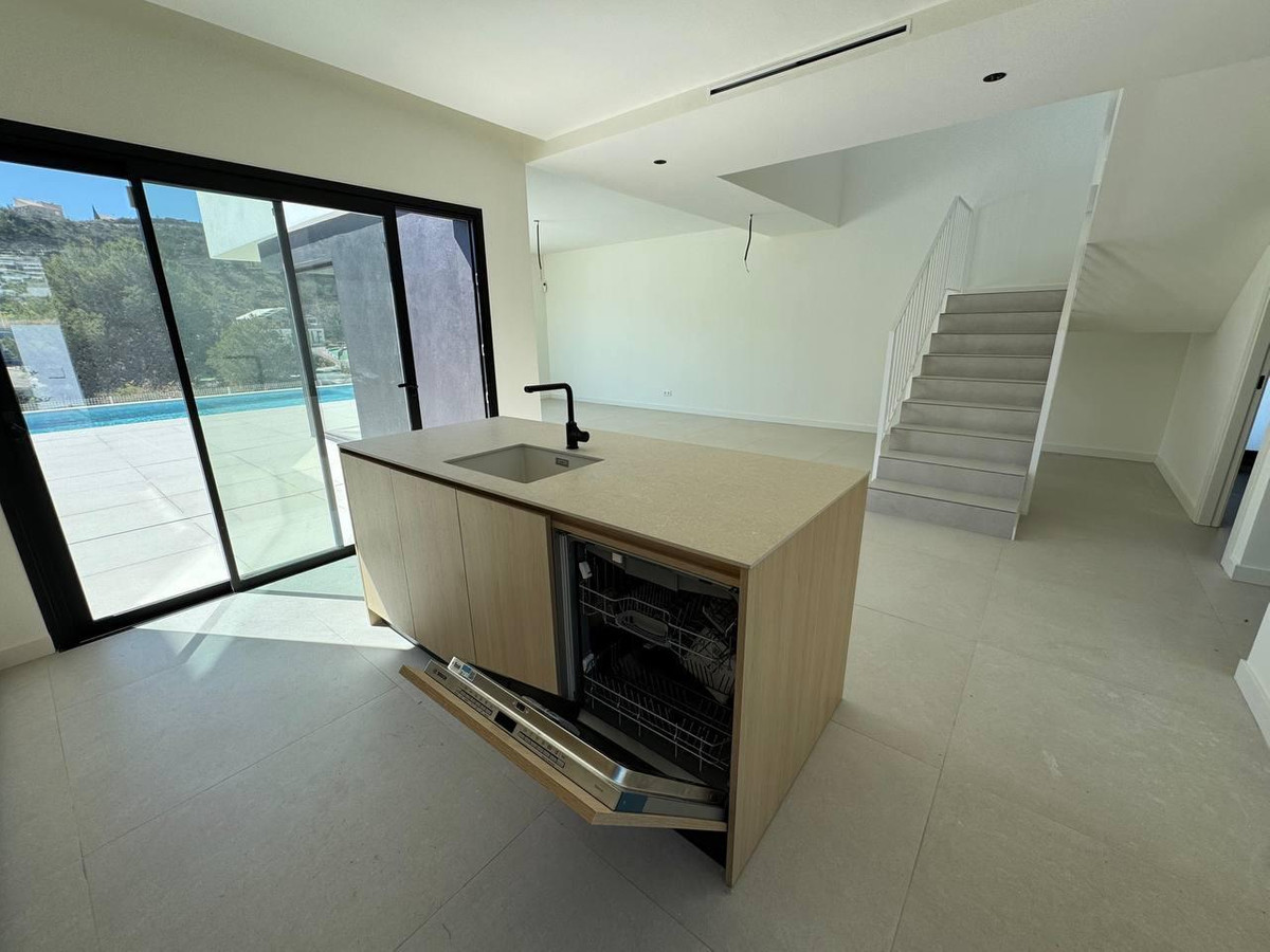 3 Bed Townhouse for sale in Finestrat Costa Blanca, Alicante, Spain