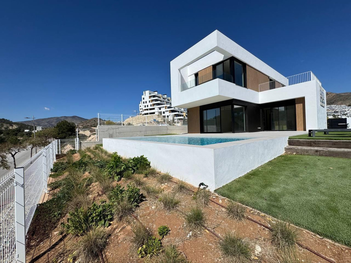 3 Bed Townhouse for sale in Finestrat Costa Blanca, Alicante, Spain
